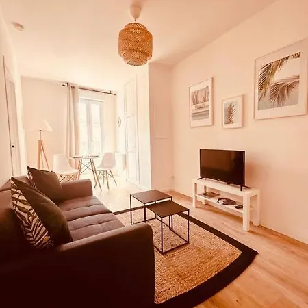 Cocon Epure A Appartement *